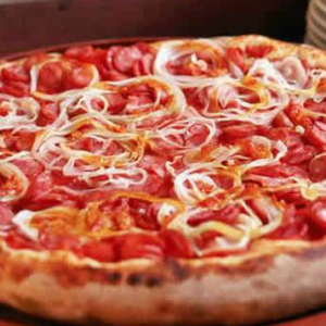 Pizza de Calabresa