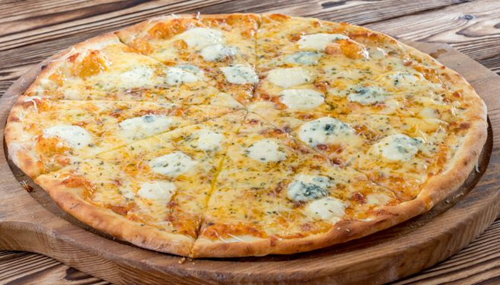 Pizza de Quatro Queijos